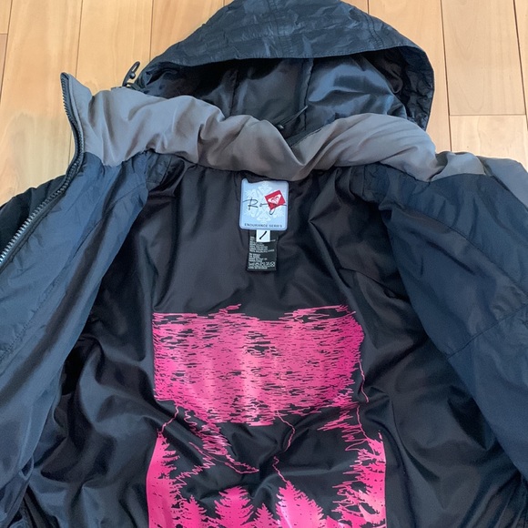 Roxy endurance series, snowboarding, jacket, L in black and pink design NWOT - Picture 7 of 16